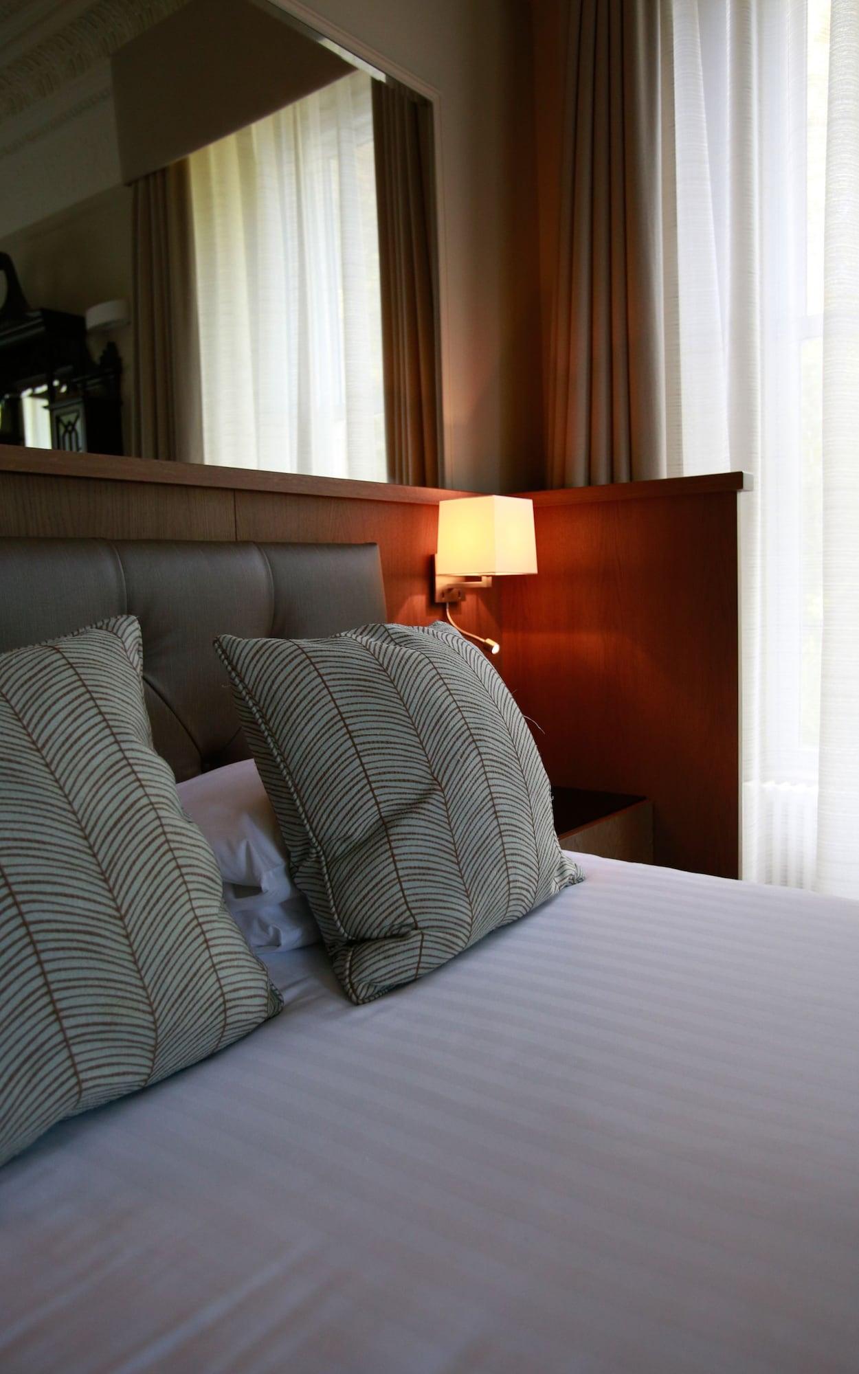 Lynnhurst Hotel Johnstone Eksteriør bilde